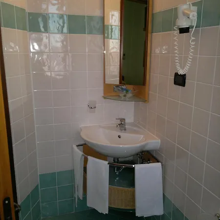 Hotel La Rotonda 3*