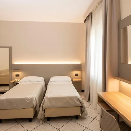 La Rotonda 3*