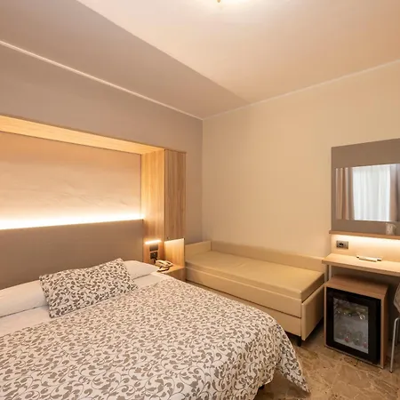 La Rotonda Hotel 3*