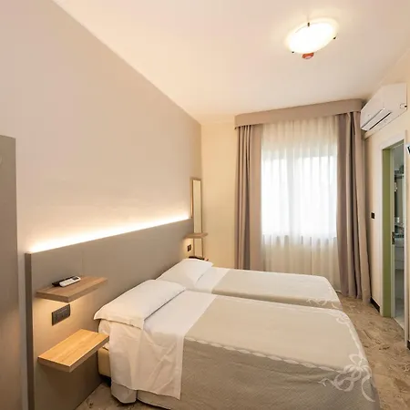 Hotel La Rotonda 3*