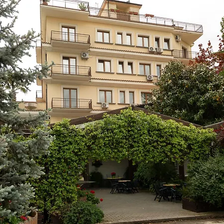 Hotel La Rotonda Cepagatti