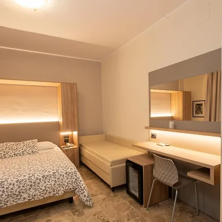 La Rotonda 3*