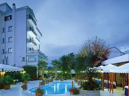 La Rotonda 3*