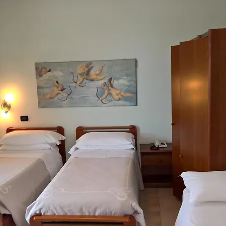 La Rotonda 3* Cepagatti