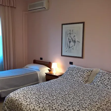 La Rotonda Szálloda 3*