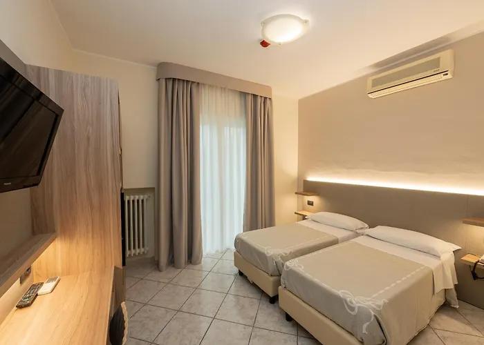 La Rotonda Ξενοδοχείο Cepagatti